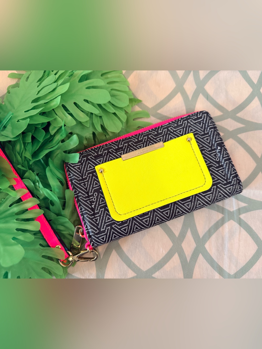 💫4/$25 • Aldo Black & White Patterned Wallet with Neon Yellow Accent